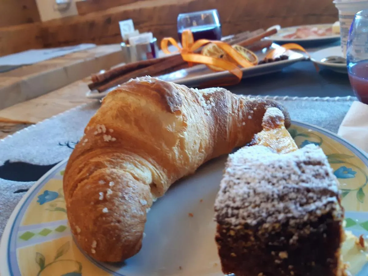 Al Sole B&B Valcomelico Santo Stefano Di Cadore 0*,  Italy